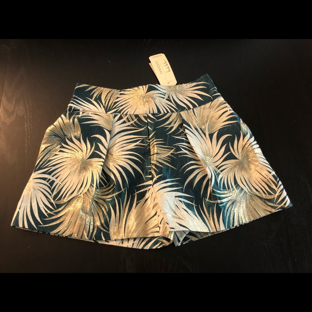 Nicole Miller Glam Shorts!